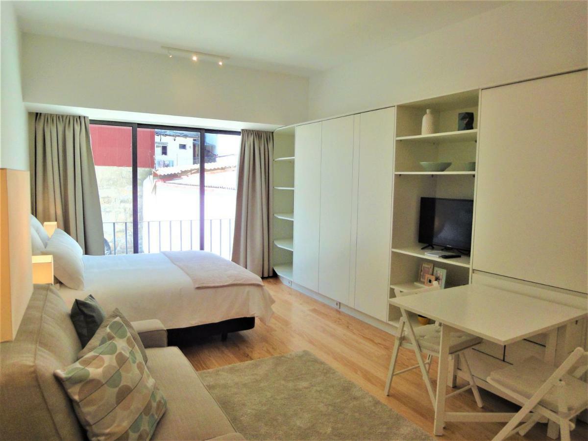 Tiles Apartments Порту Екстер'єр фото