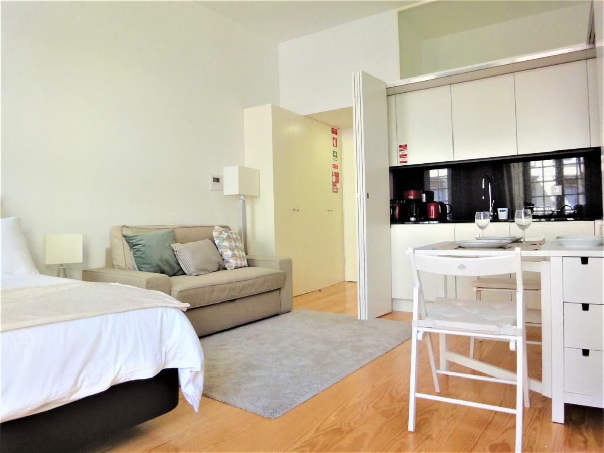 Tiles Apartments Порту Екстер'єр фото