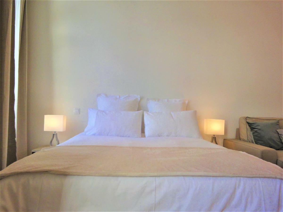 Tiles Apartments Порту Екстер'єр фото